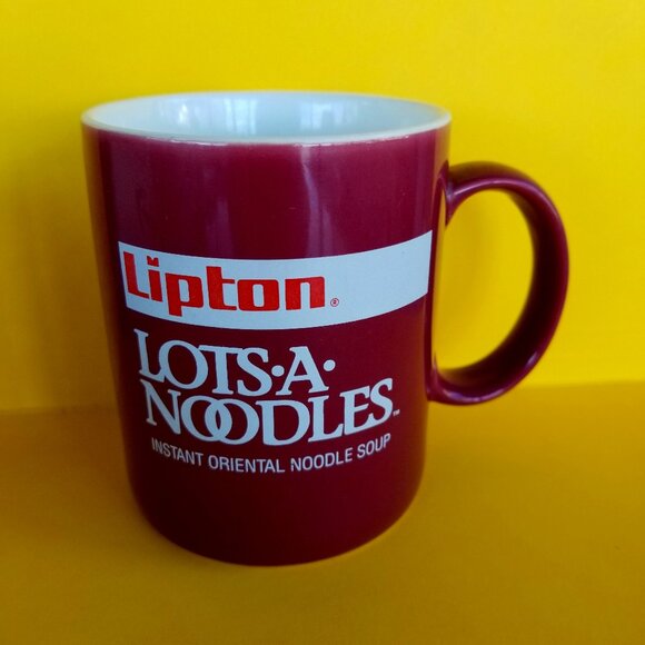 Vintage Lipton Lots-A-Noodles Instant Oriental Noodle Soup Ceramic Mug - Picture 1 of 11